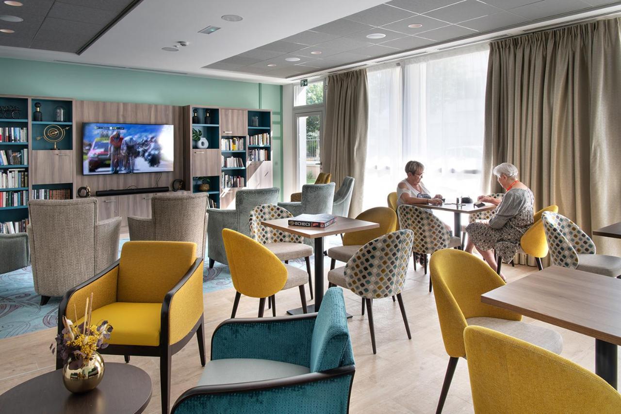 Residence Services Seniors Domitys Les Eaux Vives Digne-les-Bains Eksteriør billede